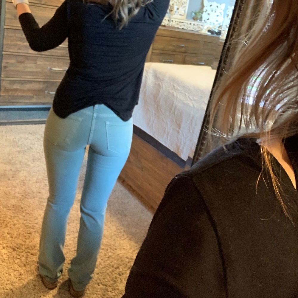 Lucky - Picture 6 of 7